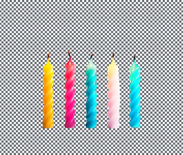 PSD des bougies d'anniversaire colorées isolées sur un fond transparent