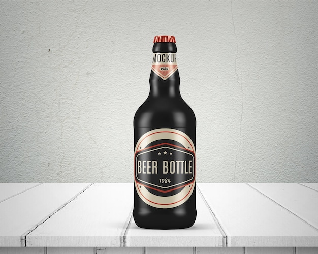 PSD bouteille de bière isolée