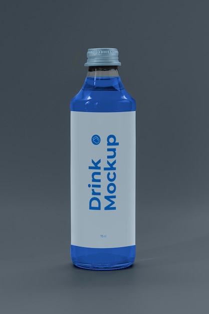 Bouteille avec maquette d'étiquette