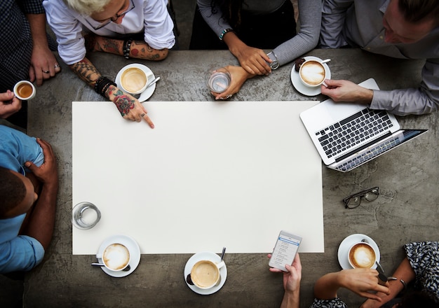 Brainstorming-Einheit für Zusammenarbeits-Team