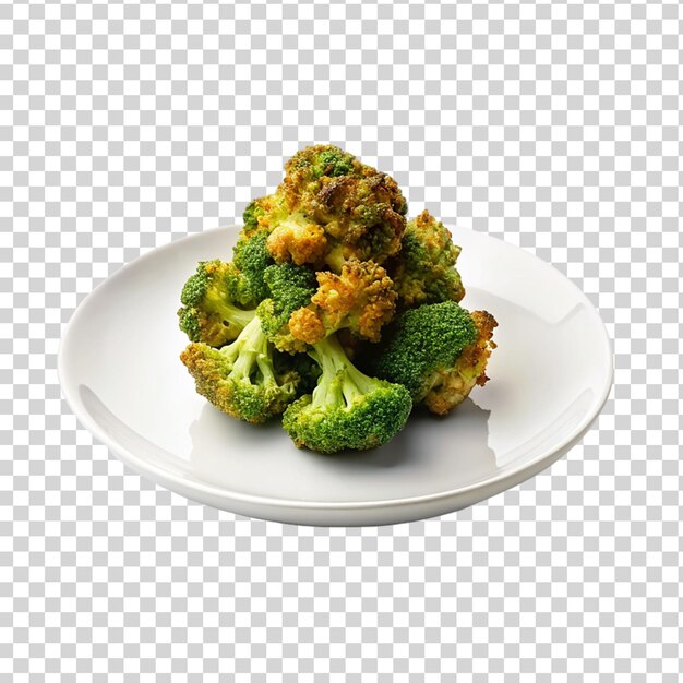 PSD broccoli frit sur une plaque blanche isolée sur un fond transparent