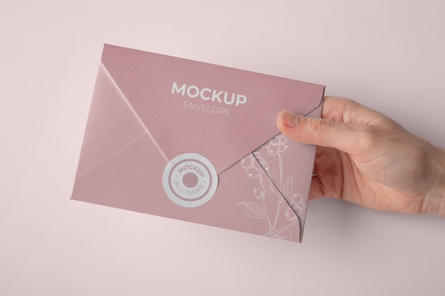 Busta di carta mock-up design con adesivo