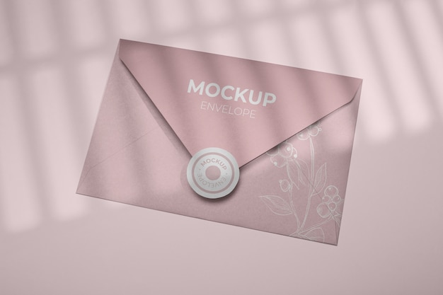 Busta di carta mock-up design con adesivo