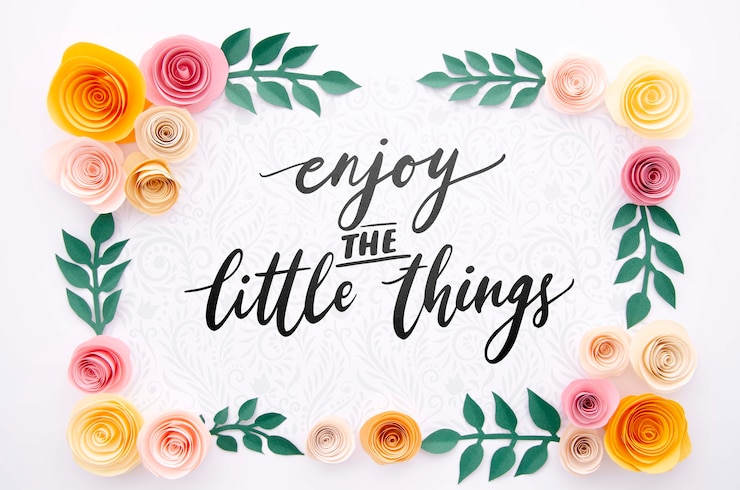PSD cadre de fleurs artistiques avec message de motivation