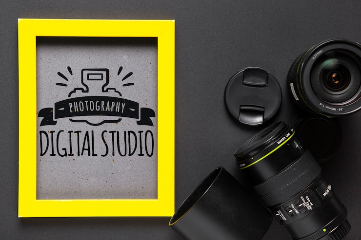 PSD cadre avec logo studio à côté de la caméra