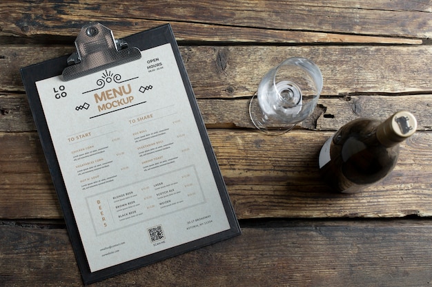Café-Papiermenü-Mock-up