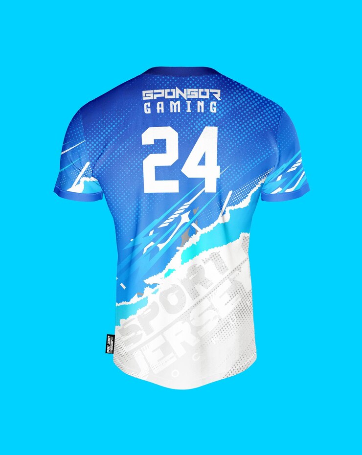 una camiseta azul con el número 24 en ella