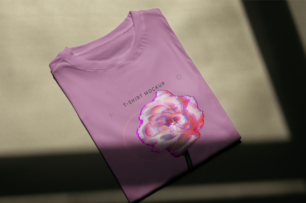 Camiseta com vista superior com maquete de impressão fofa