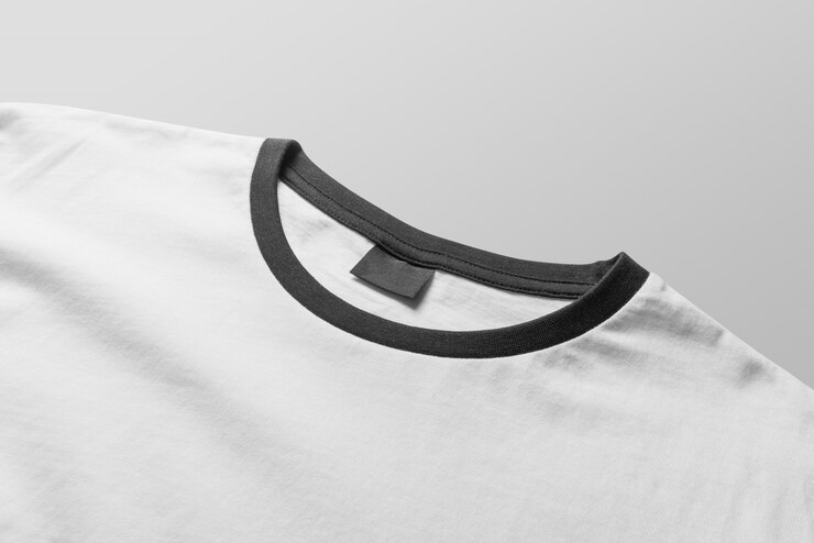 Camiseta-Etiqueta-maqueta
