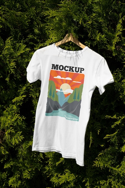 Camiseta na natureza