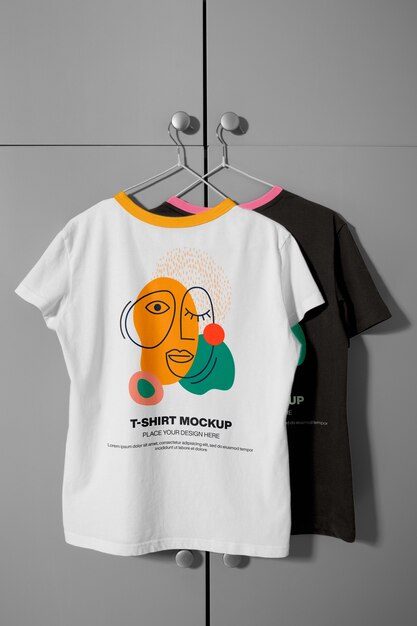 Camisetas geniales en maqueta de estudio