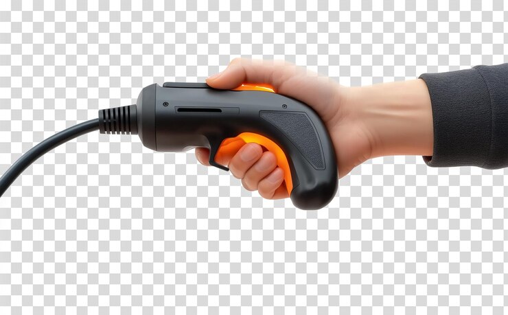 PSD cargando con la mano una pistola de carga de automóviles eléctricos en un fondo transparente