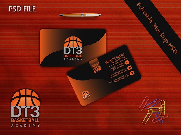 PSD carte de visite de basket-ball avec fond en bois