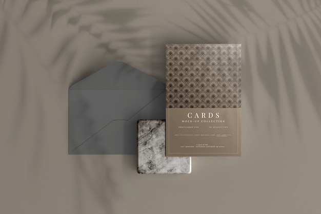 Cartolina o biglietto d'invito Mockup