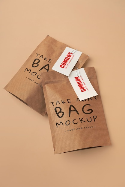 Cerrar en maqueta de bolsa de papel