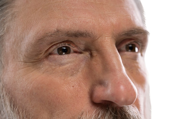Cerrar el retrato del anciano