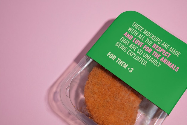 Cibo vegano in imballaggi di plastica
