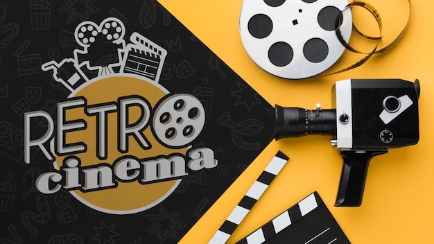 PSD cine retro con cámara vintage y película