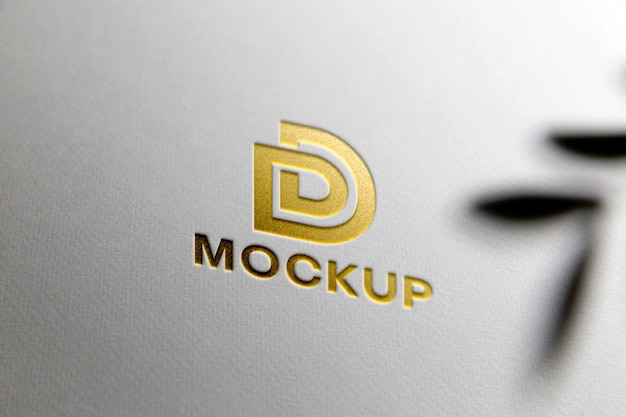 Close-up em mockup de logotipo de recorte