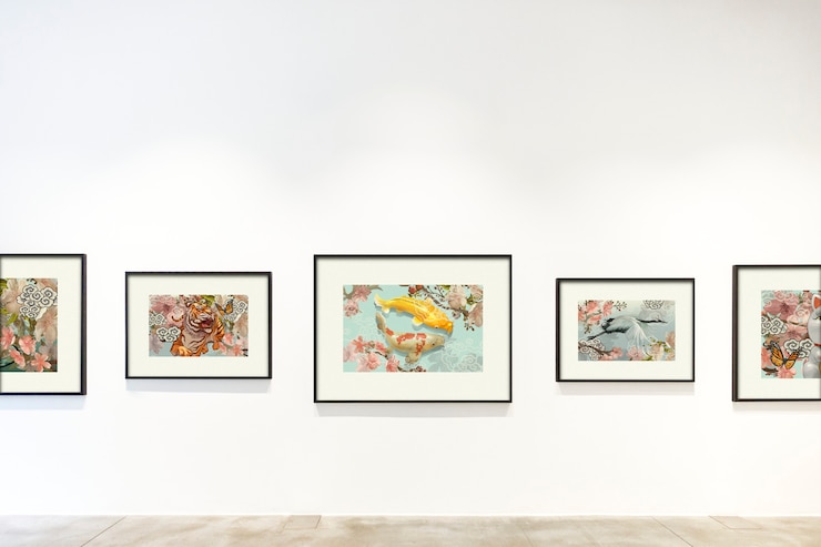 PSD collection de pièces d&#39;art sur un mur