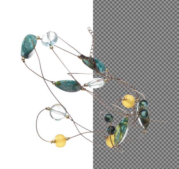 collier de style perle de fil d'argent voler dans l'air collier de perles de bijoux comme pierre précieuse pour les ornements de mode articles décoratifs collier d'ornement de mode pour ajouter plus de style fond blanc isolé