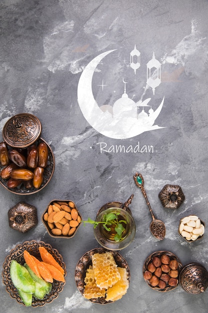 Composition De Ramadan à Plat Avec Fond