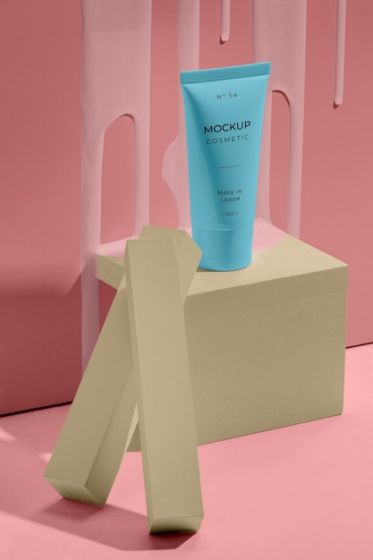 Composizione di cosmetici mock-up con elementi di fusione