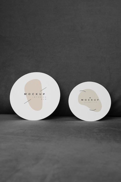 Composizione mock-up volantino rotondo