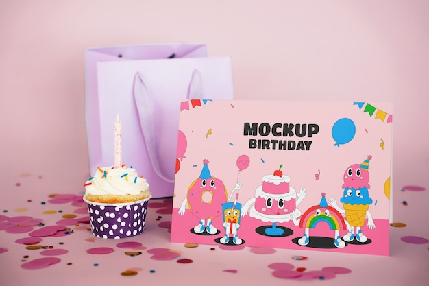 Conception de maquette de carte d'anniversaire