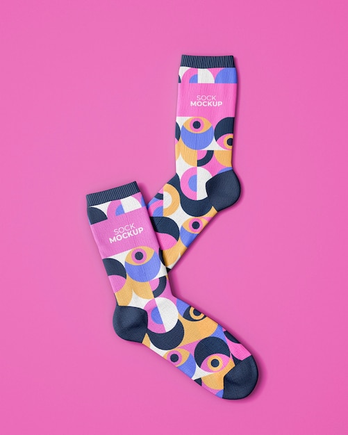 Conception de maquette pour chaussettes à motif abstrait