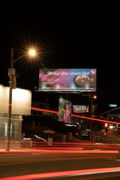 PSD conception d'une maquette de publicité extérieure la nuit