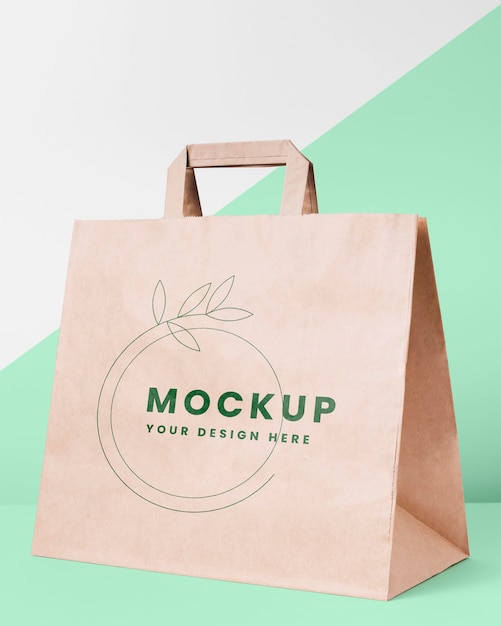 Concetto di sacchetto di carta con mock-up