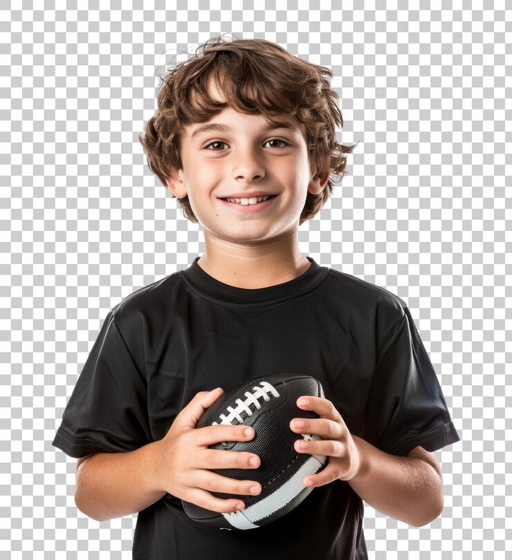 PSD criança segurando uma bola isolada em fundo transparente