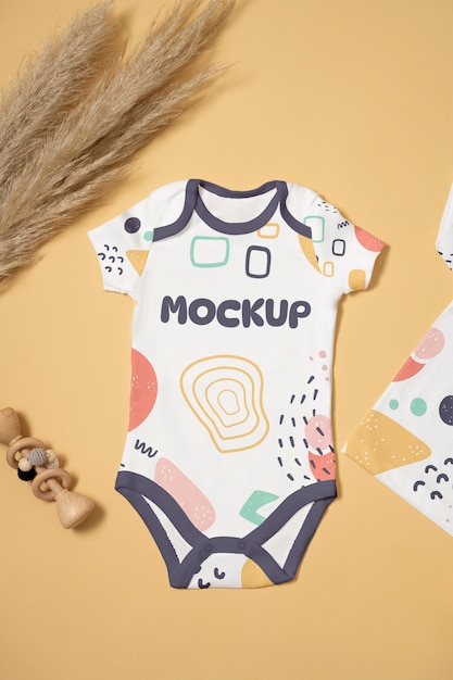 PSD desenho de maquetes de roupas de bebê
