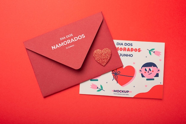 PSD design de maquete de envelope dia dos namorados