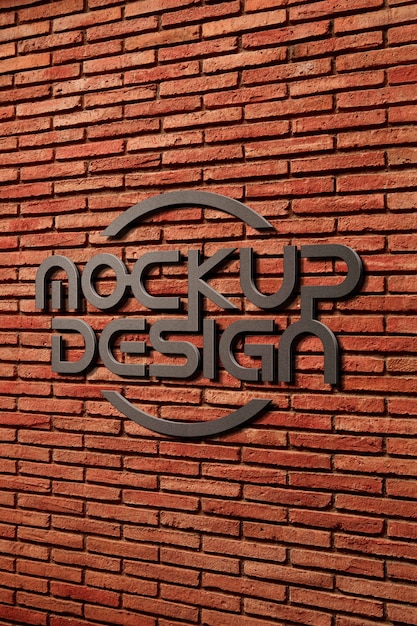 Design de mock-up de logotipo de metal na parede exterior de tijolo vermelho