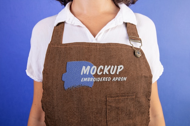 Design mockup grembiule ricamato