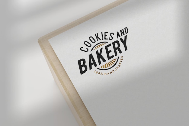 Design mockup logo panetteria su carta bianca