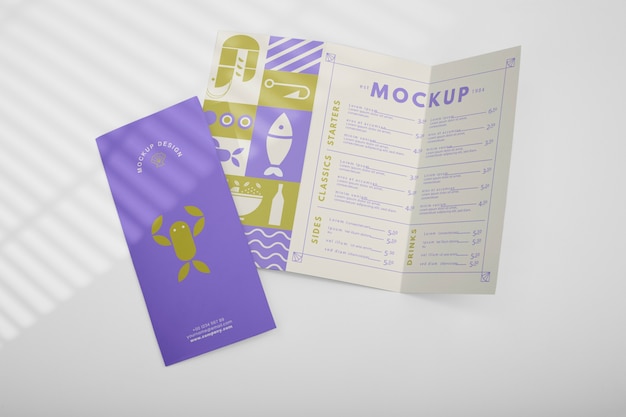 Design mockup verticale a tre ante