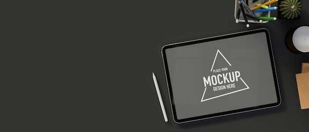 Digitales Tablet mit Mock-up-Bildschirm auf dunklem Tisch mit Zubehör und Kopierraum, 3D-Rendering, 3D-Illustration