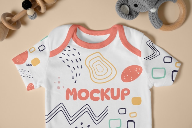 Disegno di modella di abbigliamento per bambini