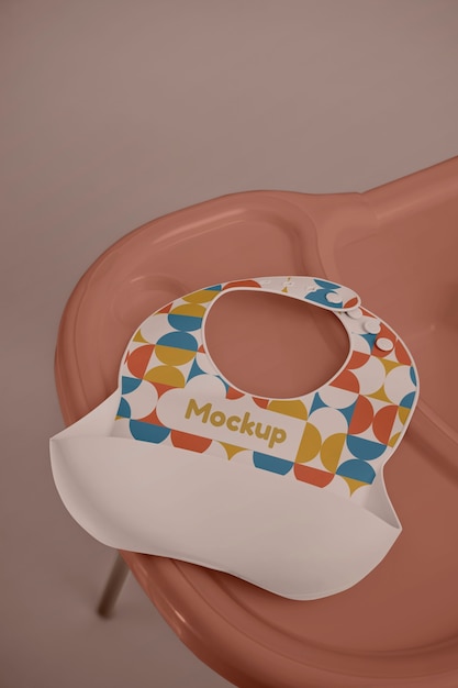 Diseño de maqueta de babero para niños.