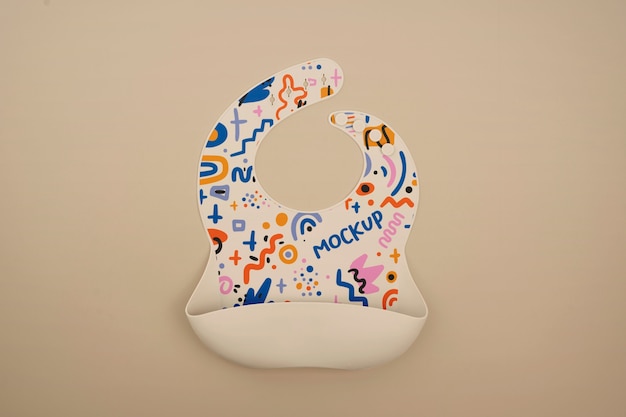 Diseño de maqueta de babero para niños.