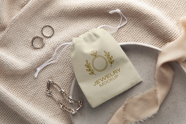 Diseño de maqueta de bolsa de joyas