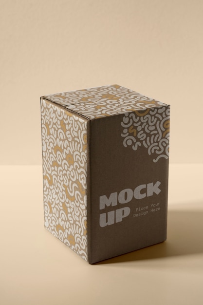 Diseño de maqueta de caja de cartón.