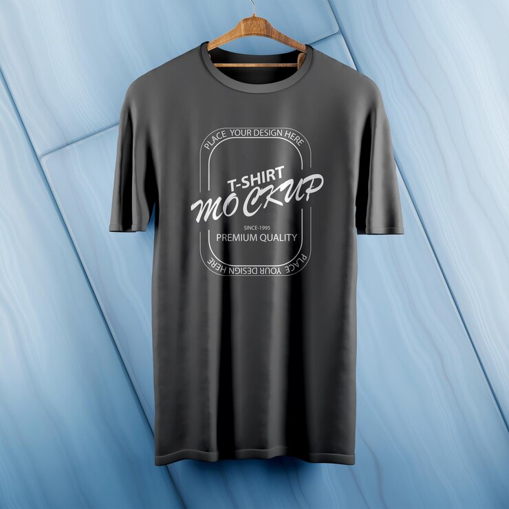 un diseño de maqueta de camiseta negra PSD totalmente editable