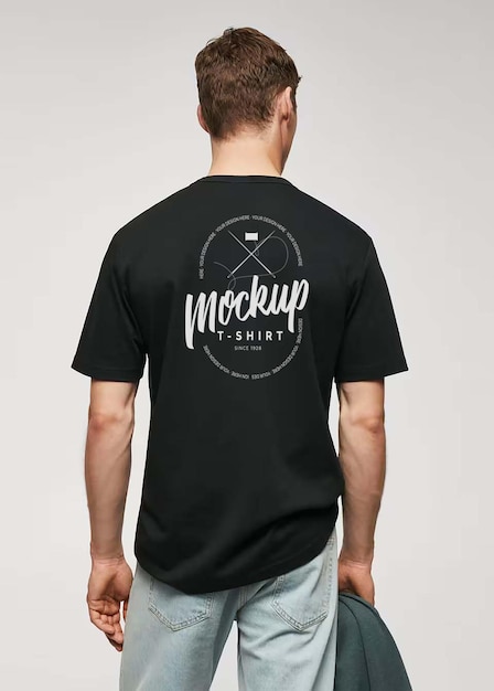 diseño de maqueta de camiseta psd gratuito para la marca