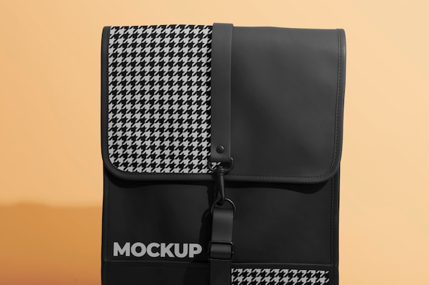 Diseño de maqueta de mochila empresarial.
