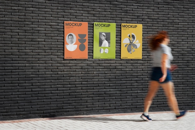 PSD diseño de maqueta de póster en paredes exteriores.