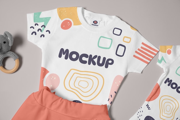 PSD diseño de maquetes de ropa para bebés